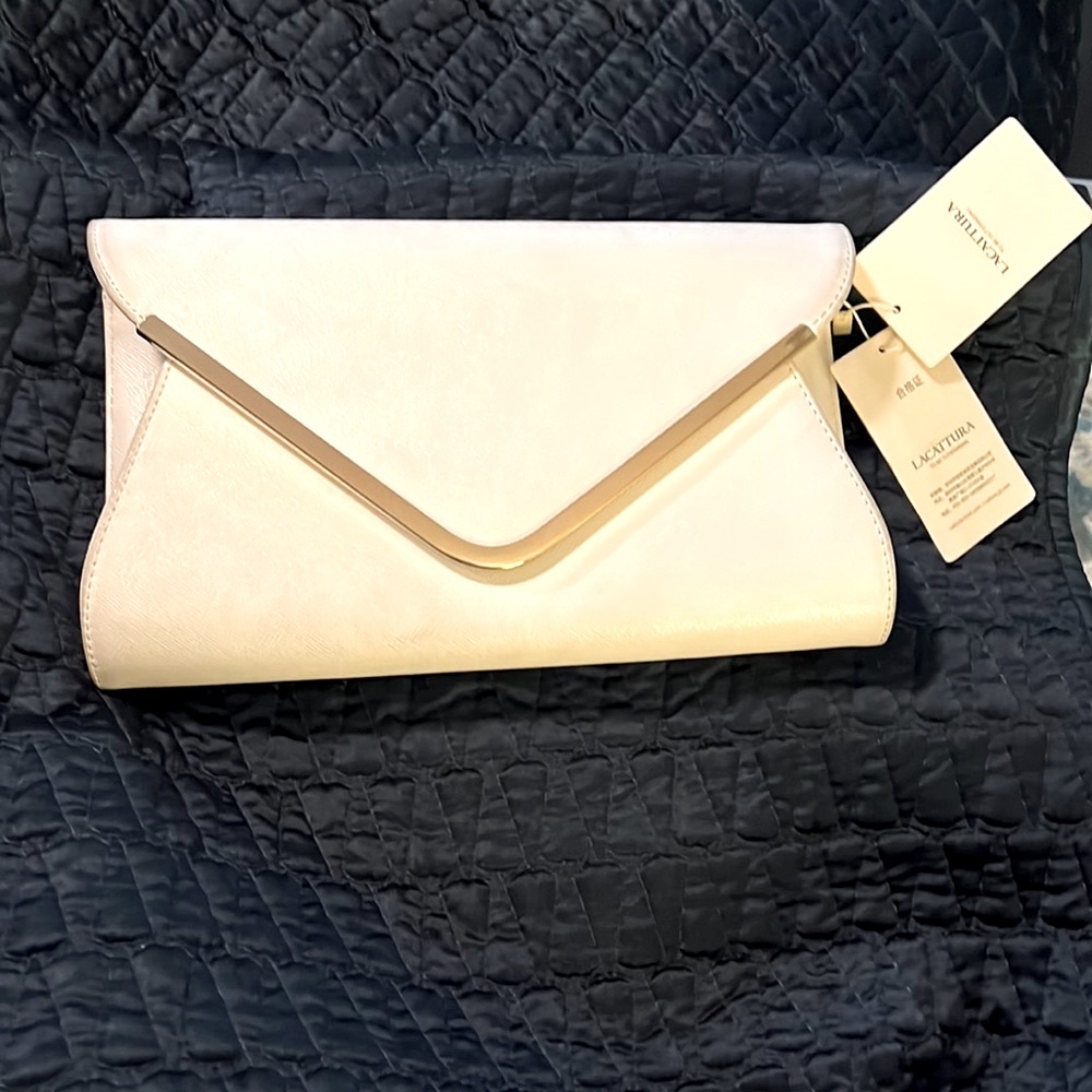 La Cattura Brand New Vintage White And Gold Purse With Tags And Accessories